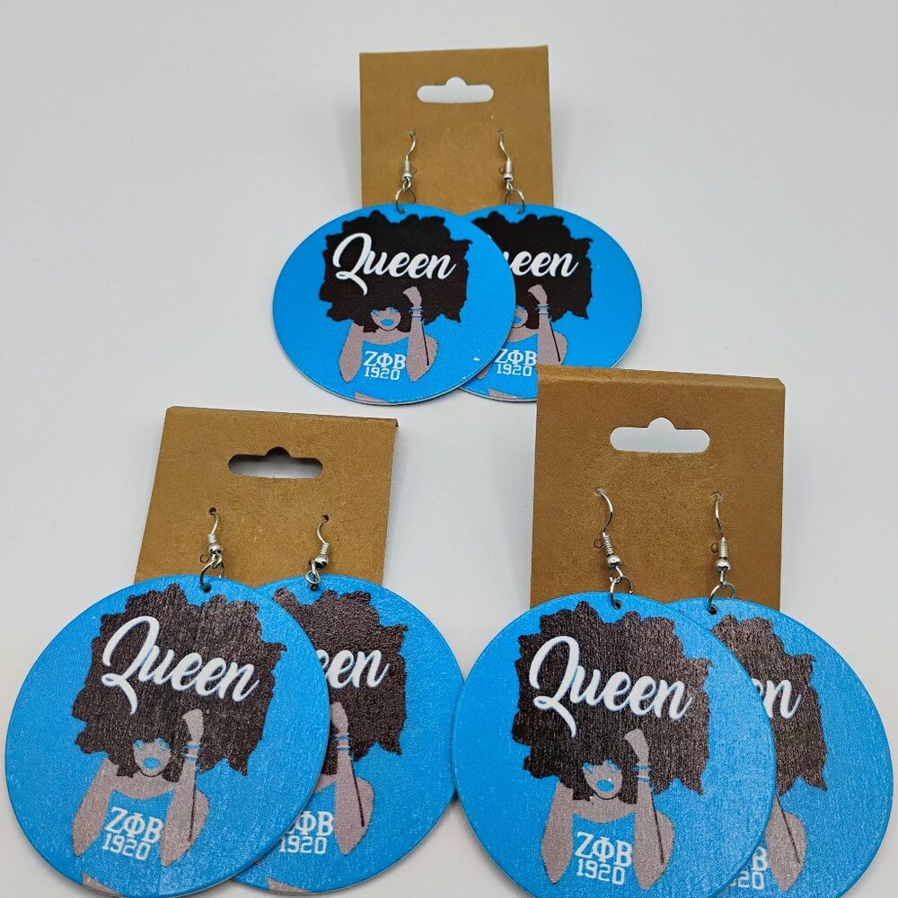 Zeta earrings wooden 3 pair new 2 inch diameter